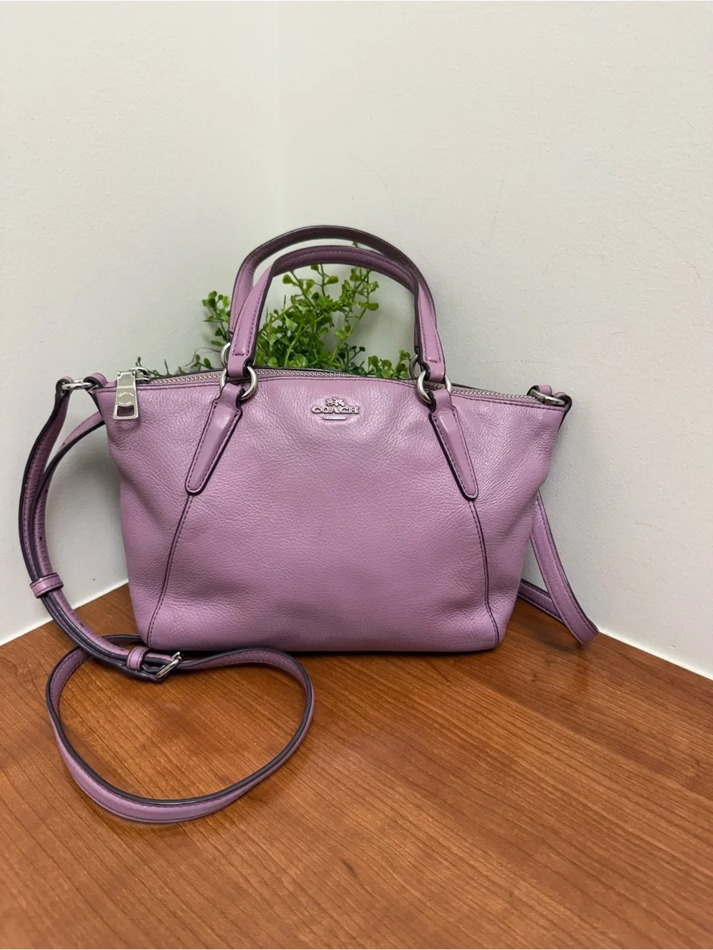 Coach MINI Kelsey Satchel Lilac Pebbled Leather Two Way Crossbody Top Handle EUC